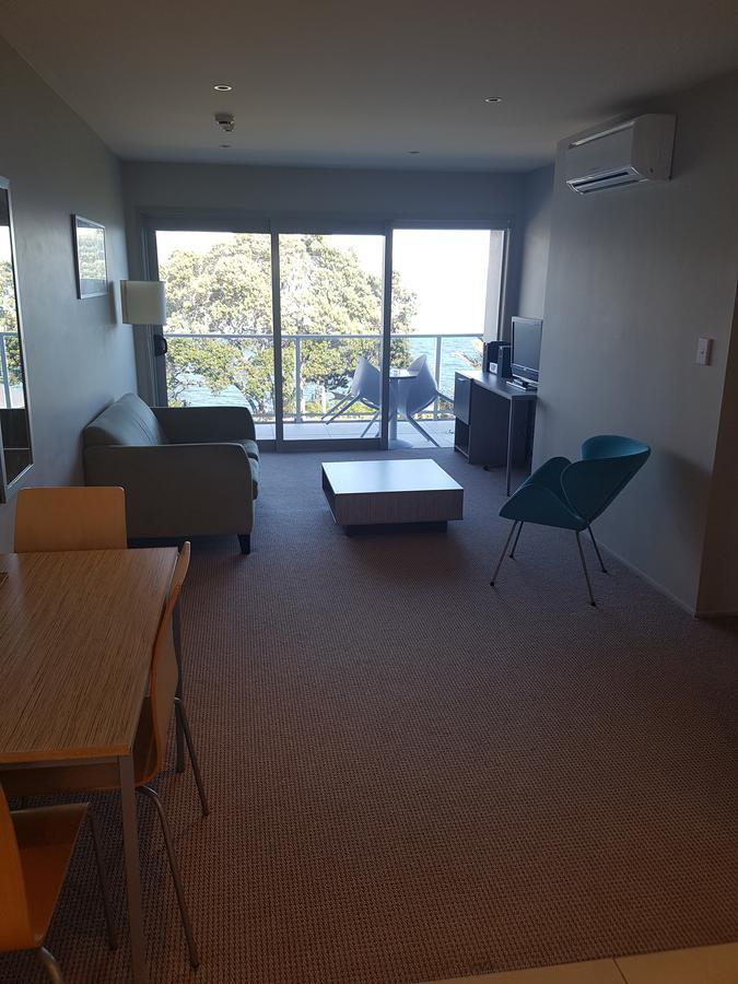 Te Kaha Beach Hotel 외부 사진