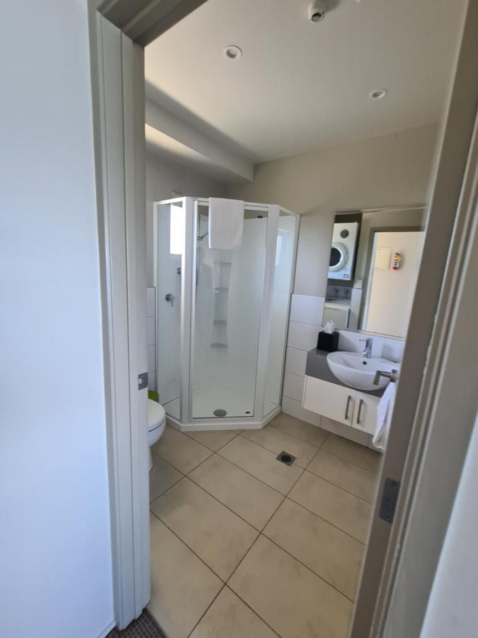 Te Kaha Beach Hotel 외부 사진